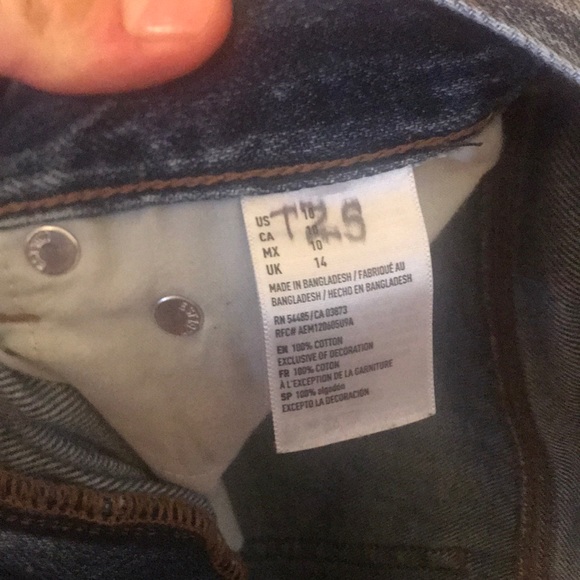 American Eagle Embellished Denim Shorts - Picture 4 of 4